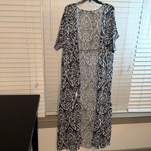 Black and white Kimono one size